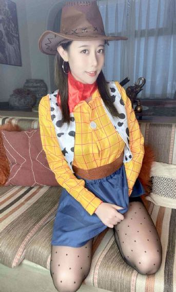 两男一女一前一后3p_1080完整在线观看