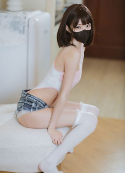 《教室里的激情》电影_在线免费观看电视剧