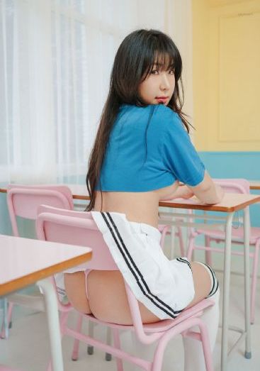 《漂亮的女邻居》3韩剧_超清免费观看最新