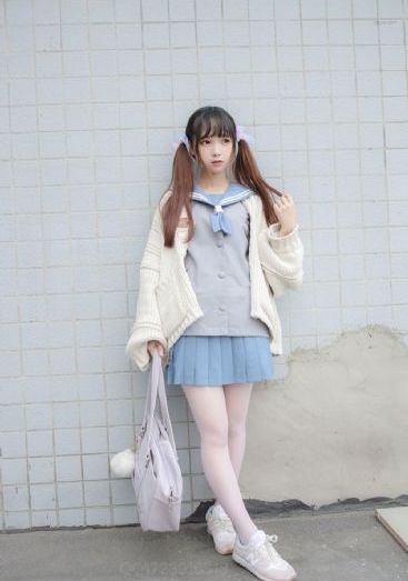 拜托身体里的她电视剧免费观看_BD韩语在线播放