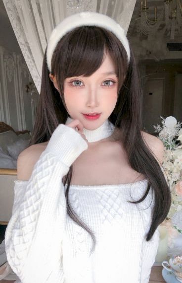 美女被两个黑鬼前后夹击_1080P迅雷电影在线