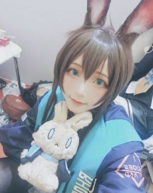《他在逆光中告白》_影视大全在线观看